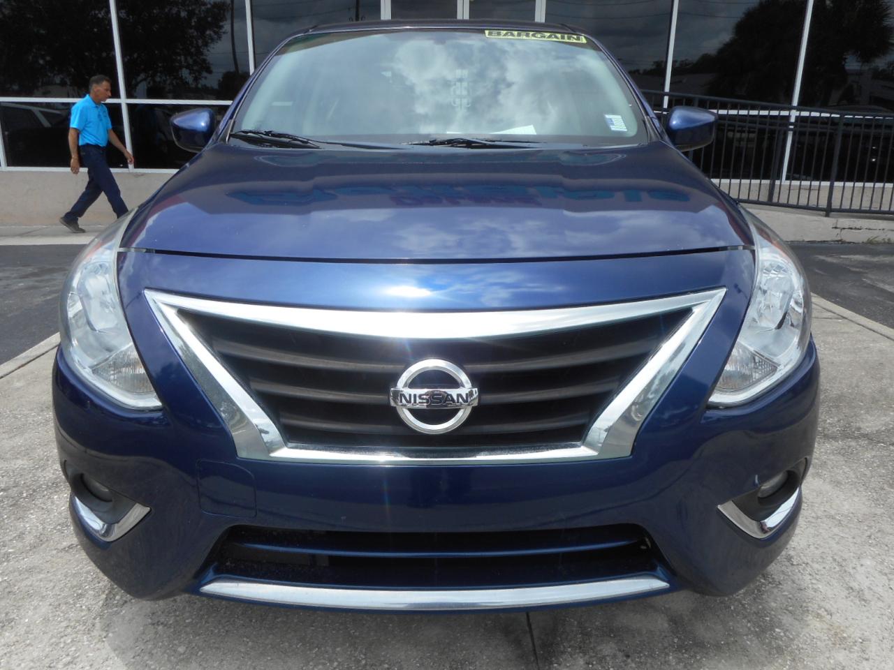 Nissan Versa 1.6 S 5M 2018