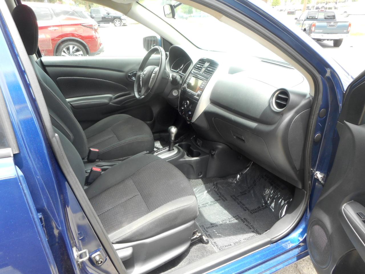 Nissan Versa 1.6 S 5M 2018