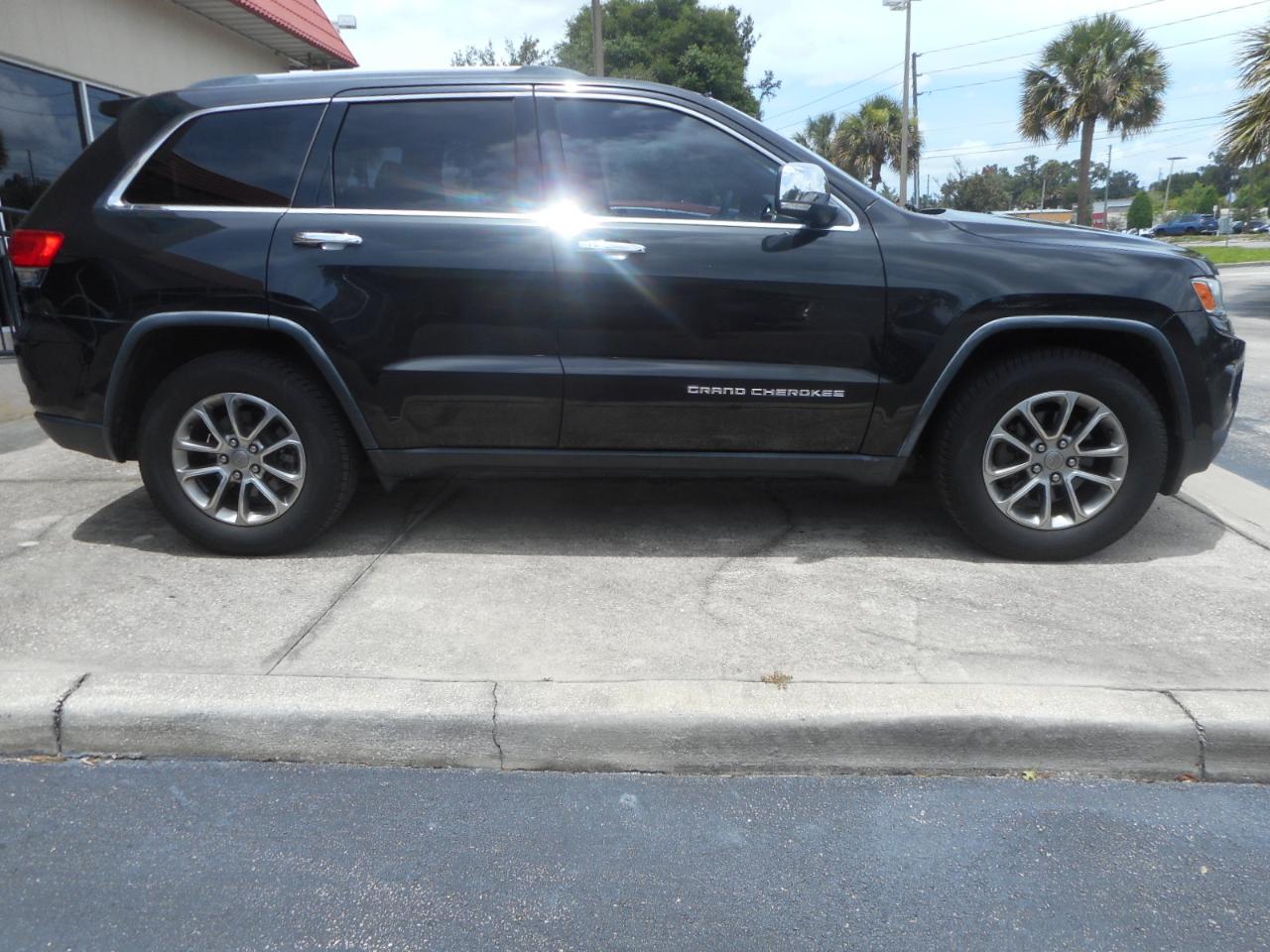 Jeep Grand Cherokee Limited 2WD 2014