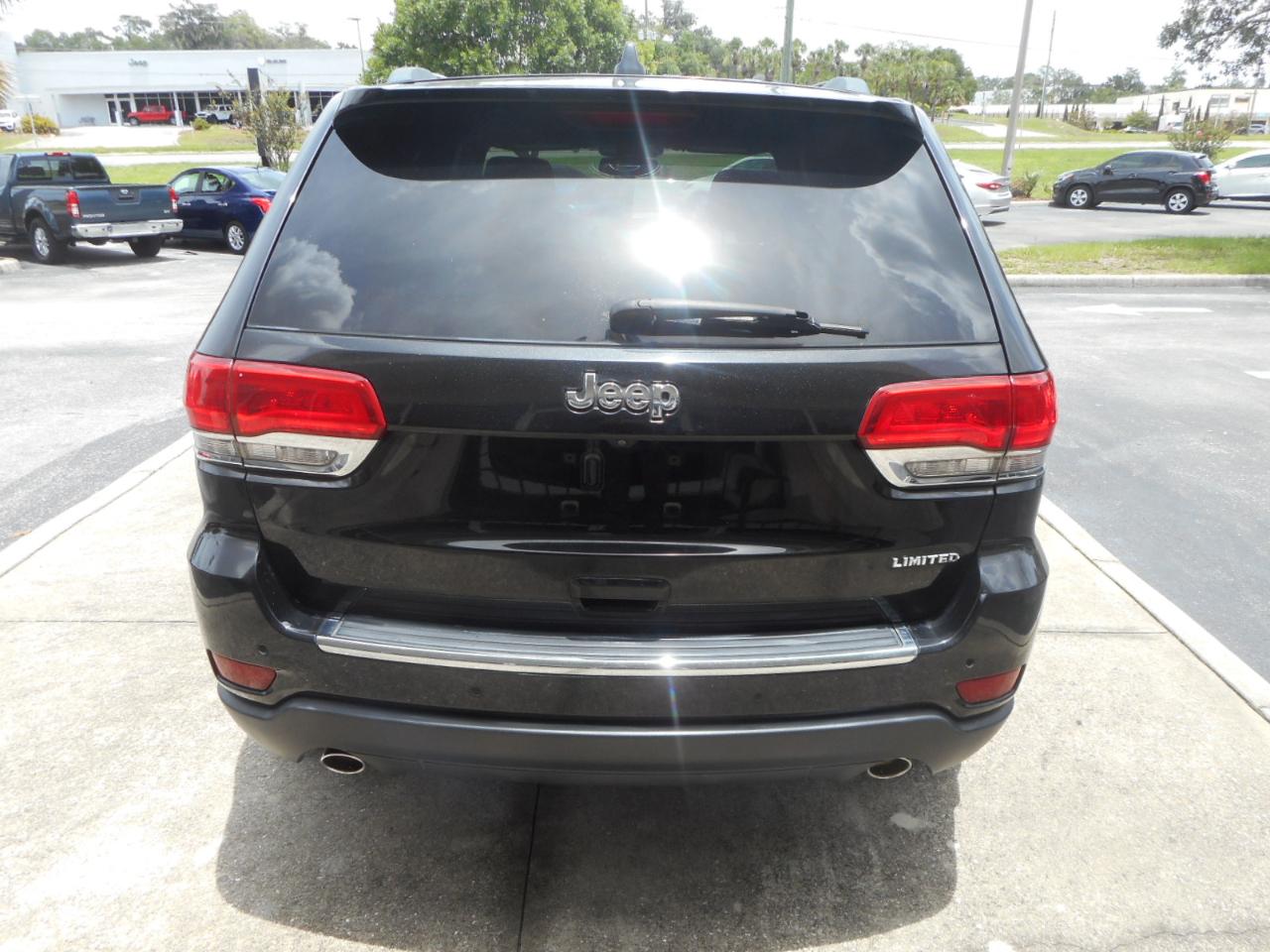 Jeep Grand Cherokee Limited 2WD 2014