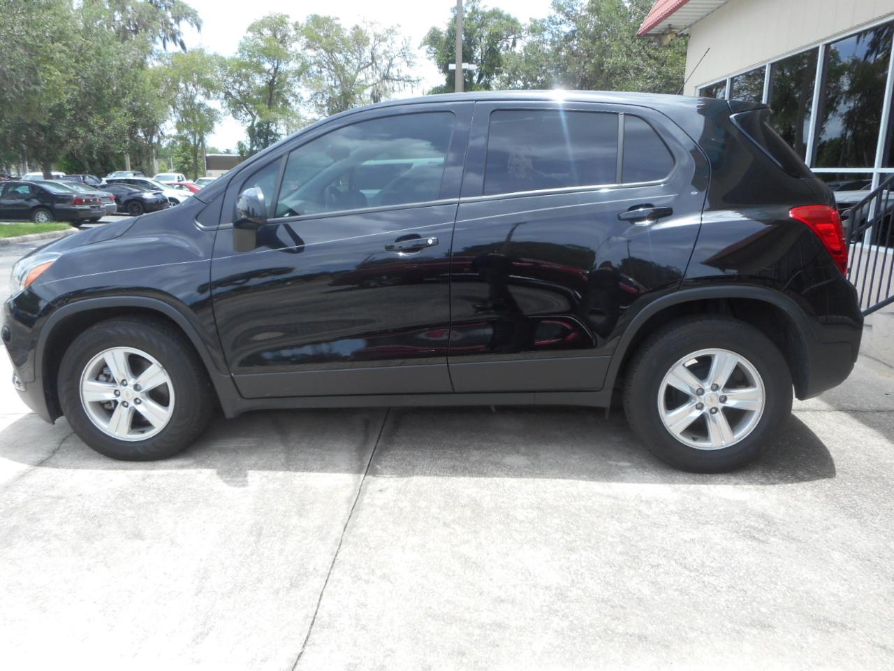 Chevrolet Trax LS FWD 2021