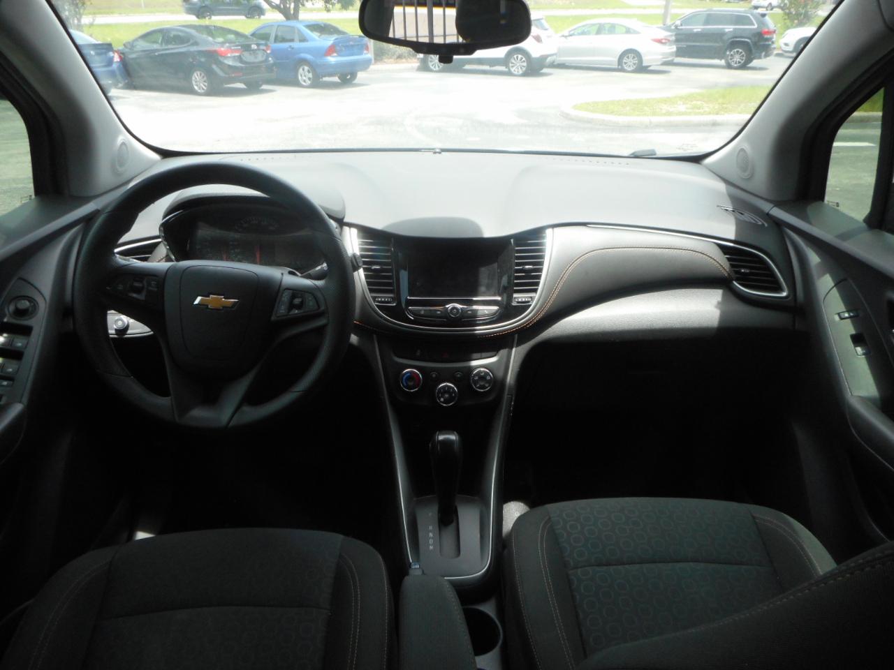 Chevrolet Trax LS FWD 2021