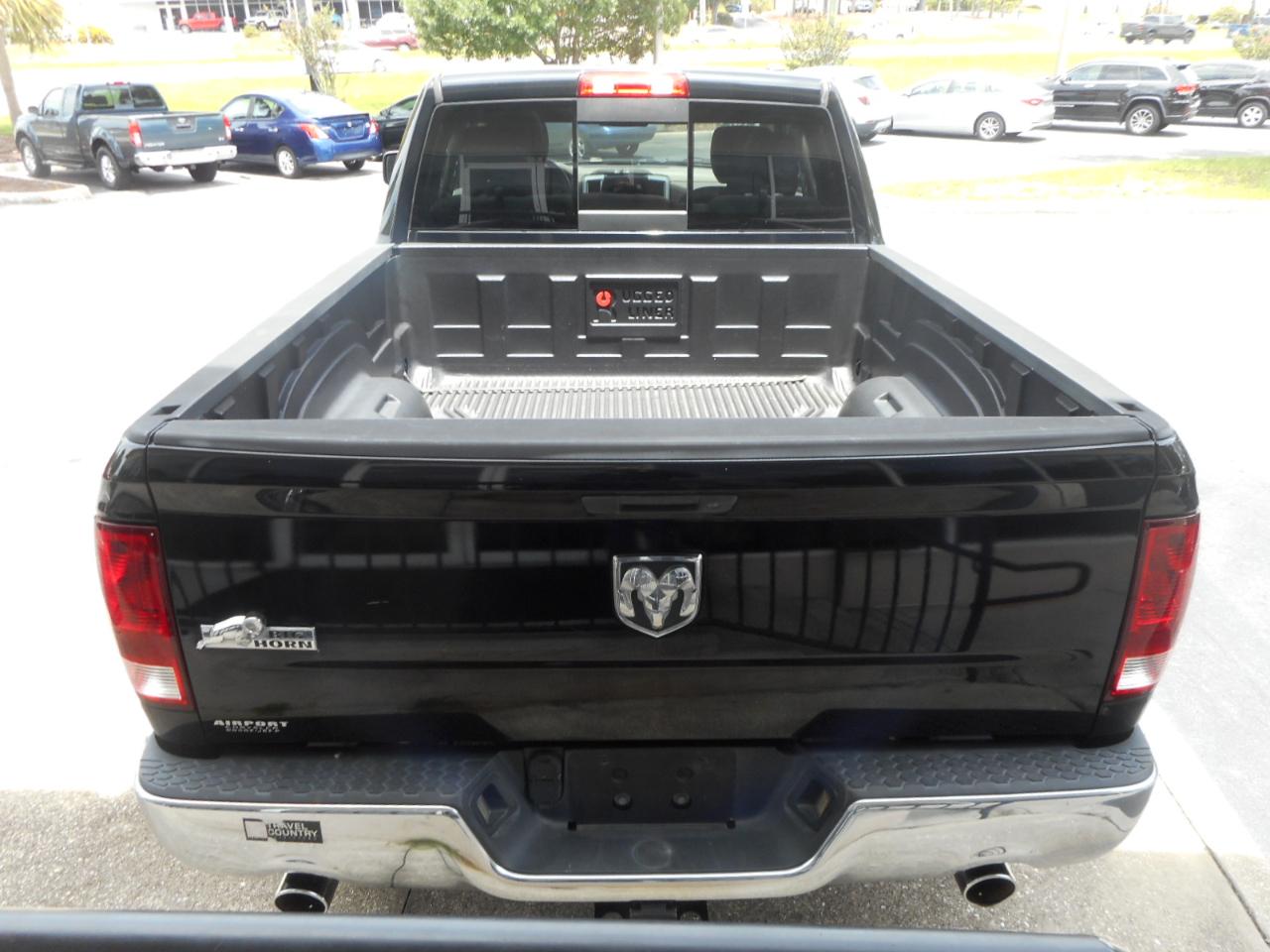 RAM 1500 SLT Quad Cab 2WD 2012