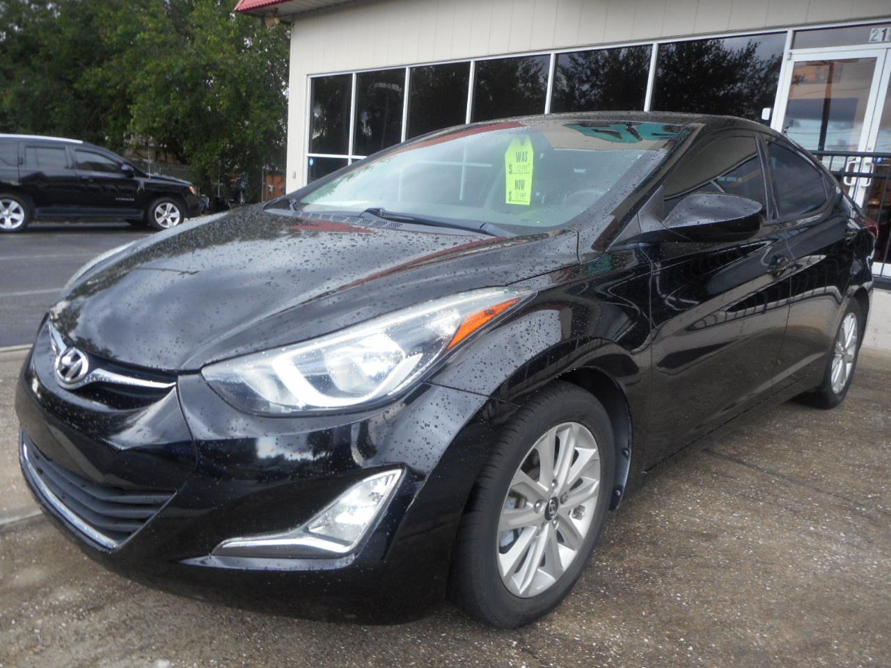 Hyundai Elantra SE 6AT 2015