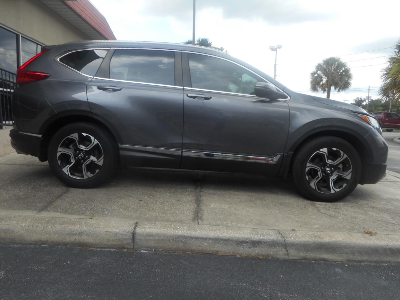 Honda CR-V Touring 2WD 2018