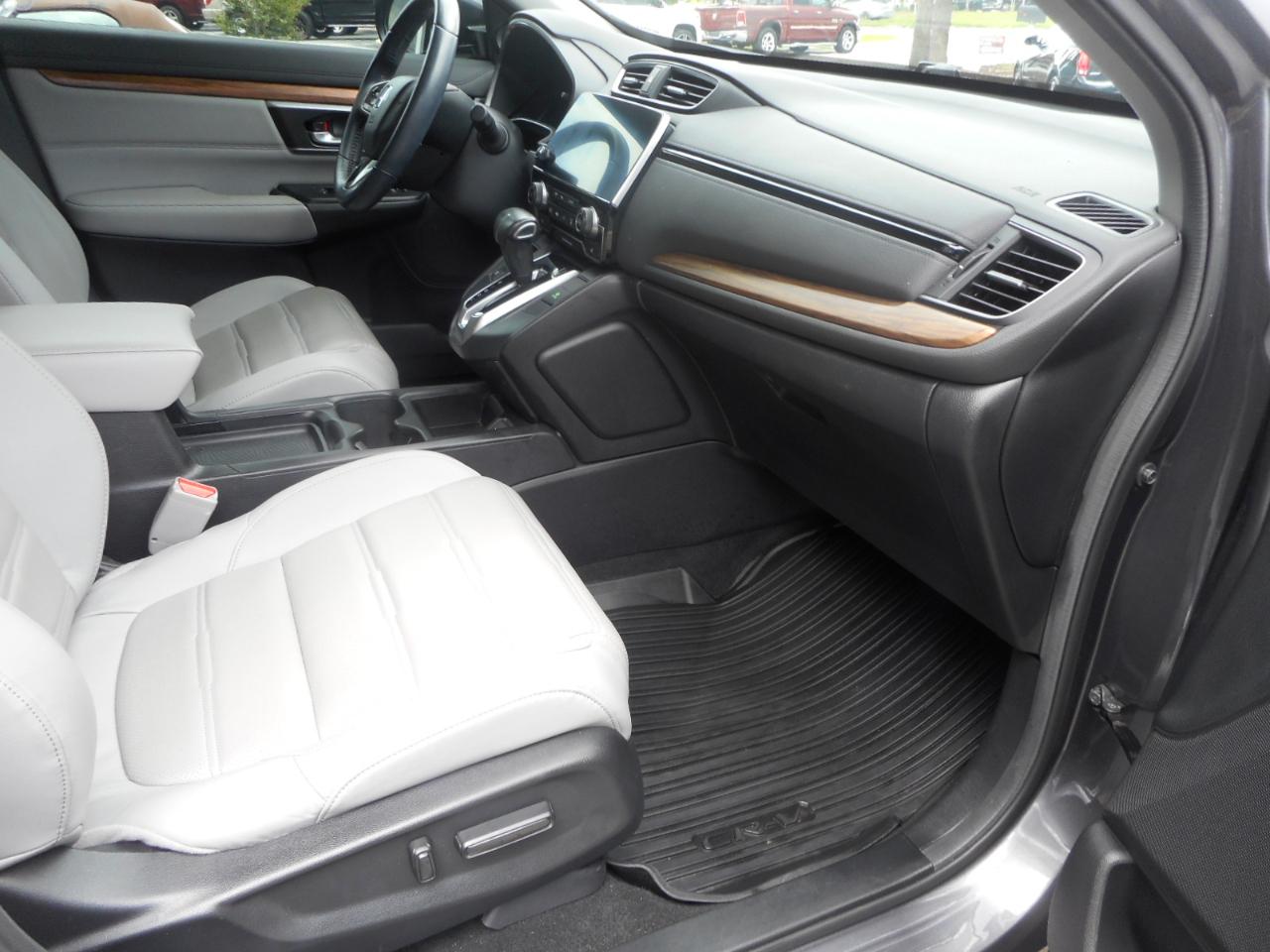 Honda CR-V Touring 2WD 2018
