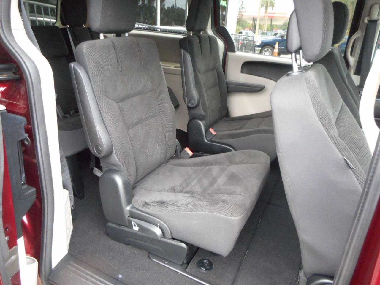 Dodge Grand Caravan SE 2017