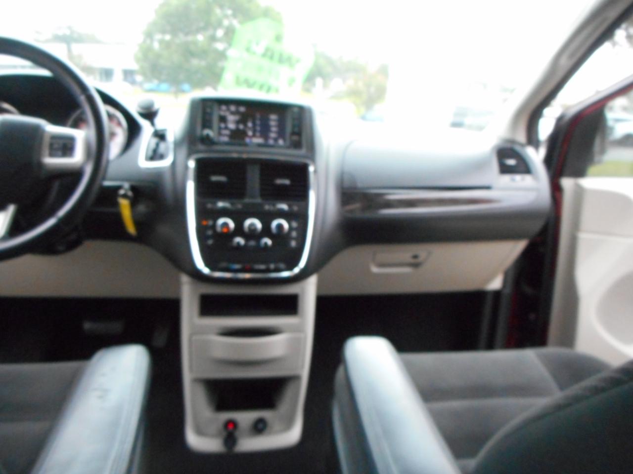 Dodge Grand Caravan SE 2017