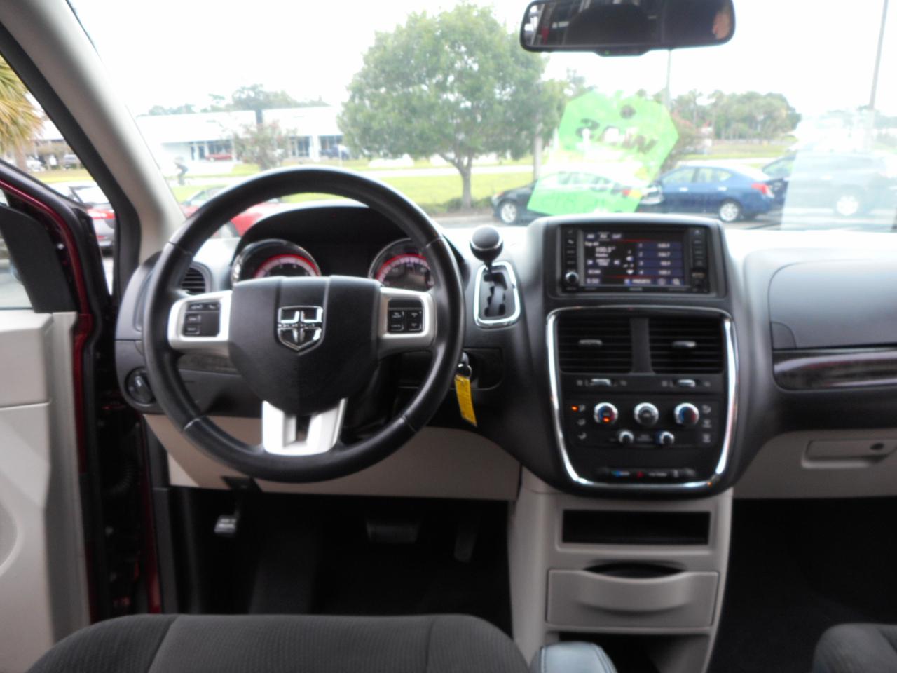 Dodge Grand Caravan SE 2017