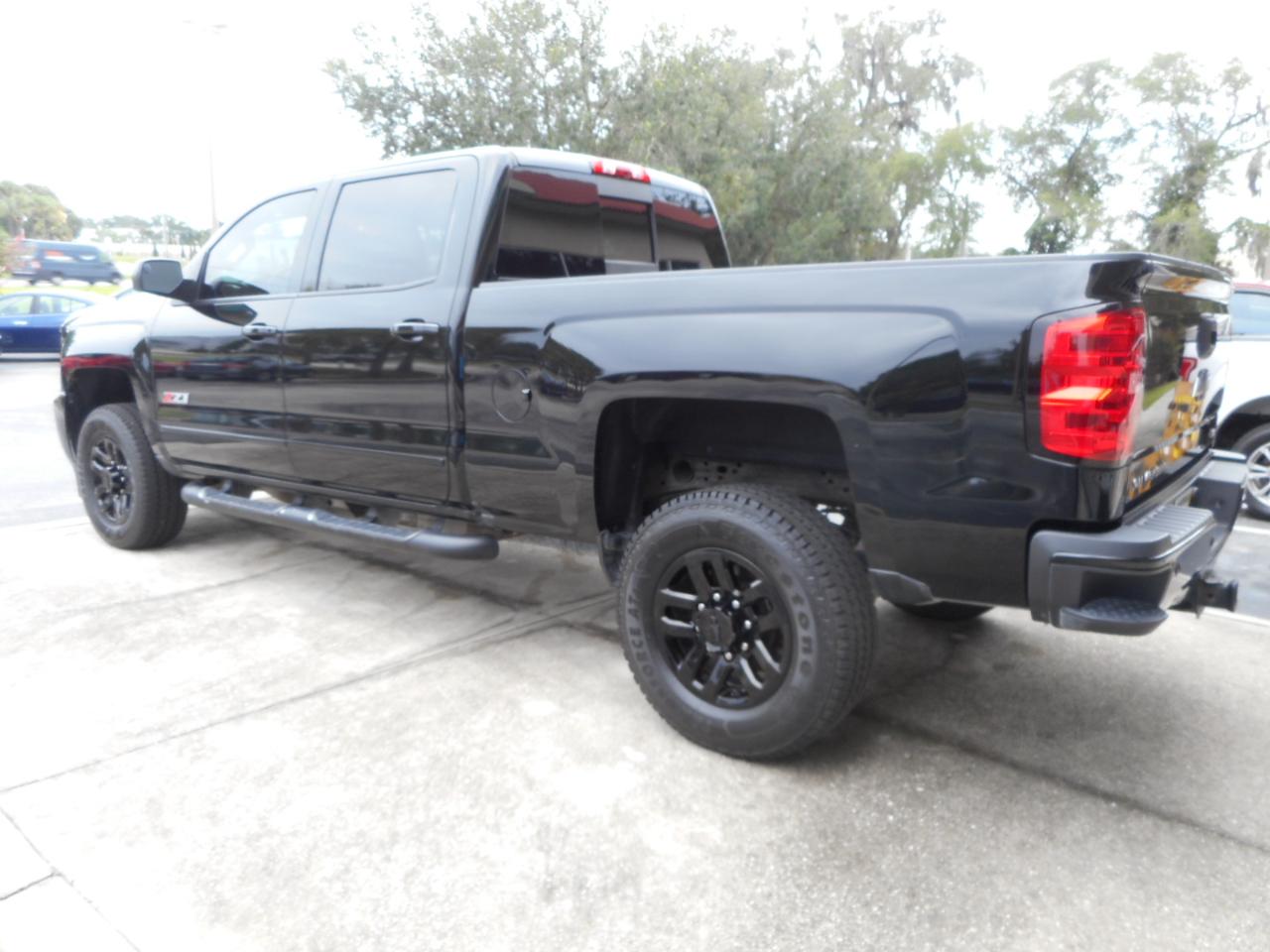 Chevrolet Silverado 2500HD LTZ Crew Cab Long Box 4WD 2019