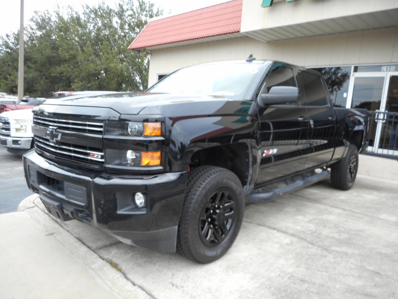 Chevrolet Silverado 2500HD LTZ Crew Cab Long Box 4WD 2019