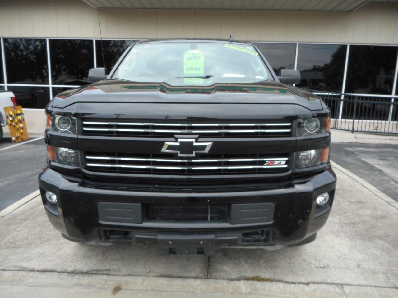Chevrolet Silverado 2500HD LTZ Crew Cab Long Box 4WD 2019