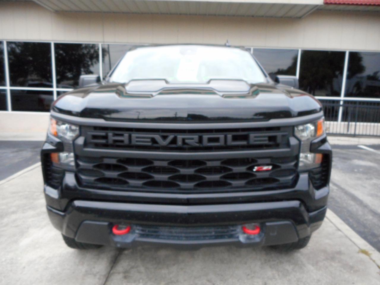 Chevrolet Silverado 1500 Trail Boss Custom Crew Cab 4WD 2023