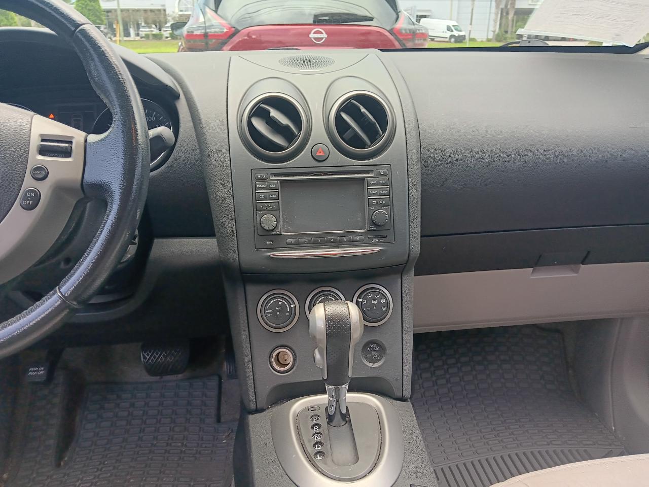 Nissan Rogue S 2WD 2013