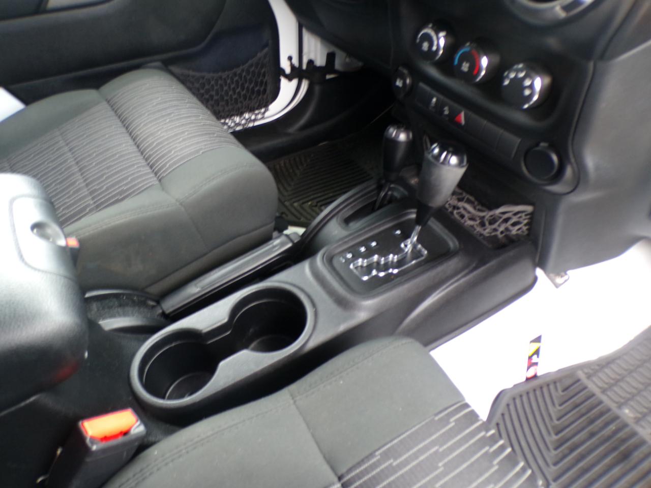 Jeep Wrangler Sport 4WD 2012