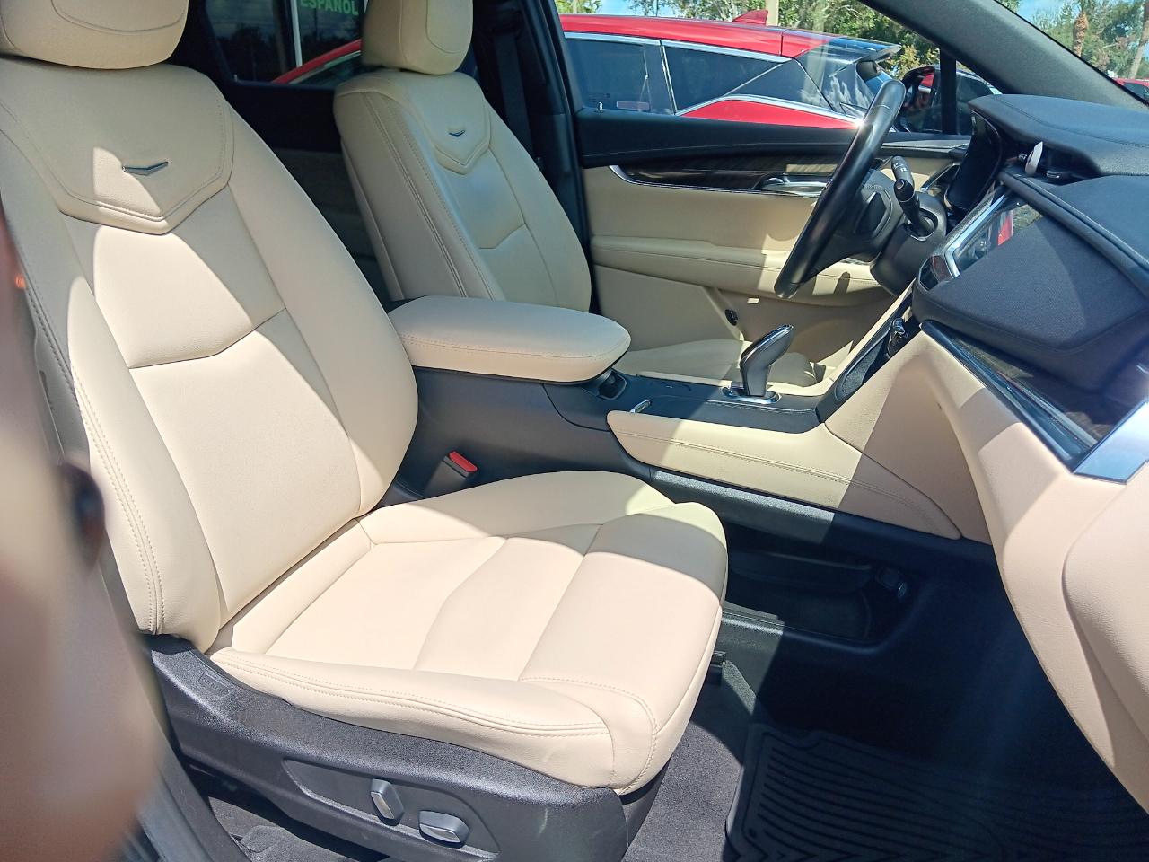 Cadillac XT5 Base 2019