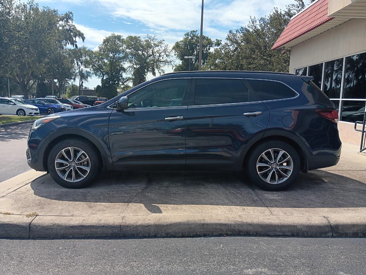 Hyundai Santa Fe SE FWD 2017