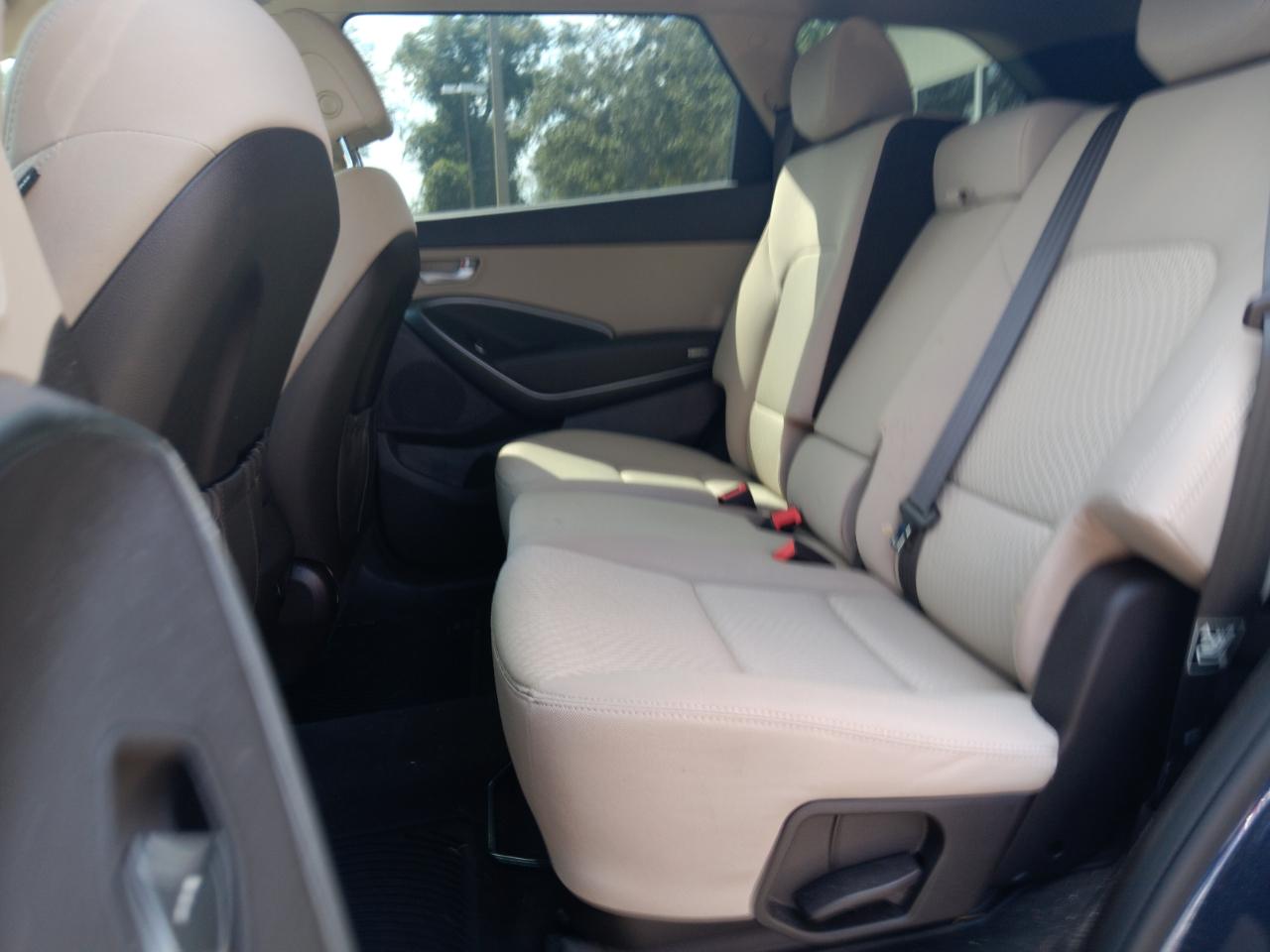 Hyundai Santa Fe SE FWD 2017