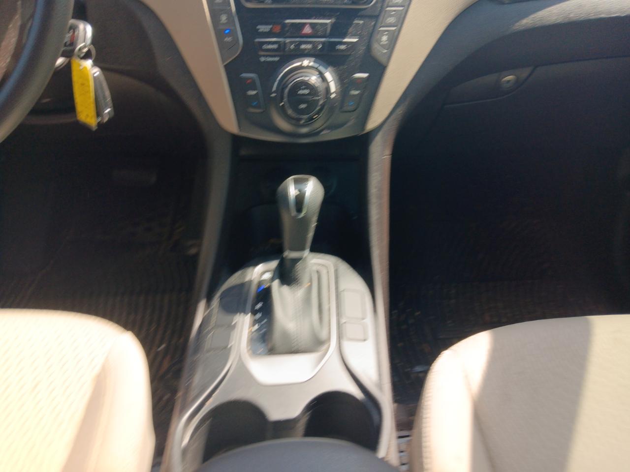 Hyundai Santa Fe SE FWD 2017
