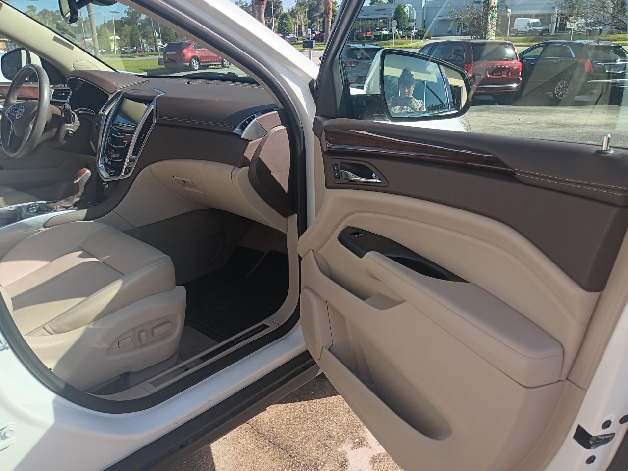 Cadillac SRX Premium Collection FWD 2015