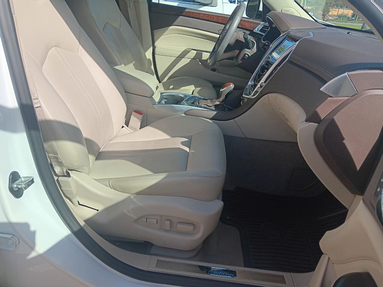 Cadillac SRX Premium Collection FWD 2015