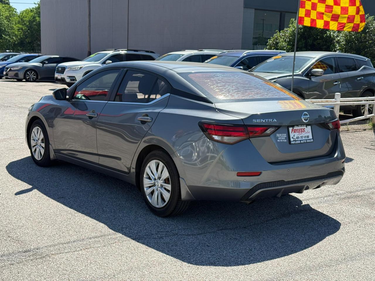 Nissan Sentra S 2021