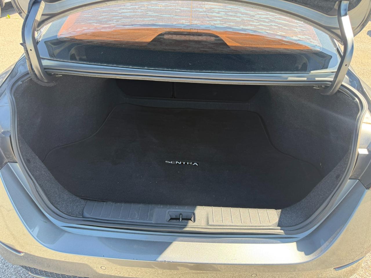 Nissan Sentra S 2021