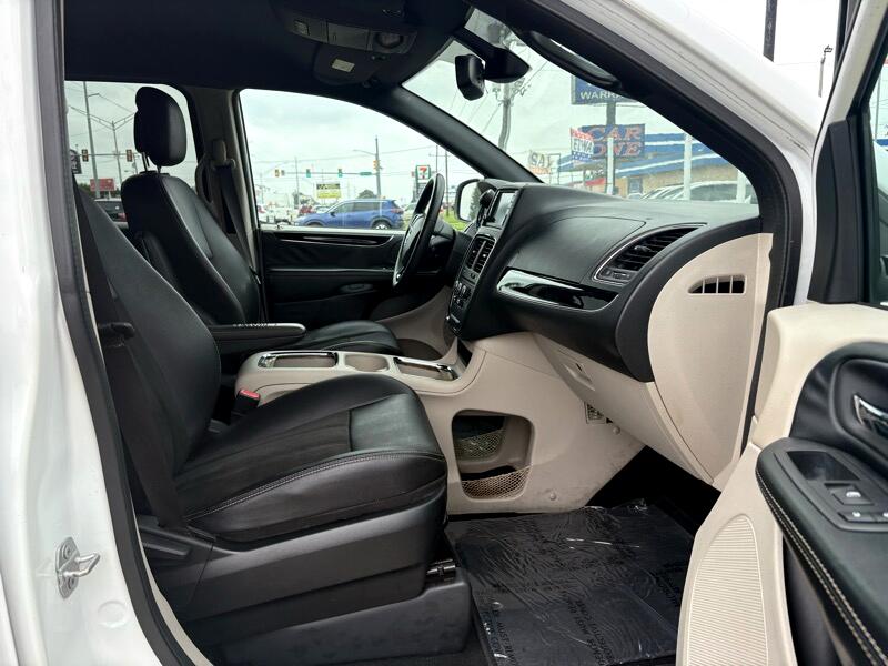 Dodge Grand Caravan SXT 2019 Dodge Grand Caravan SXT 2019