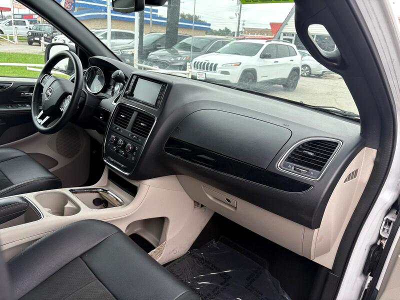 Dodge Grand Caravan SXT 2019 Dodge Grand Caravan SXT 2019