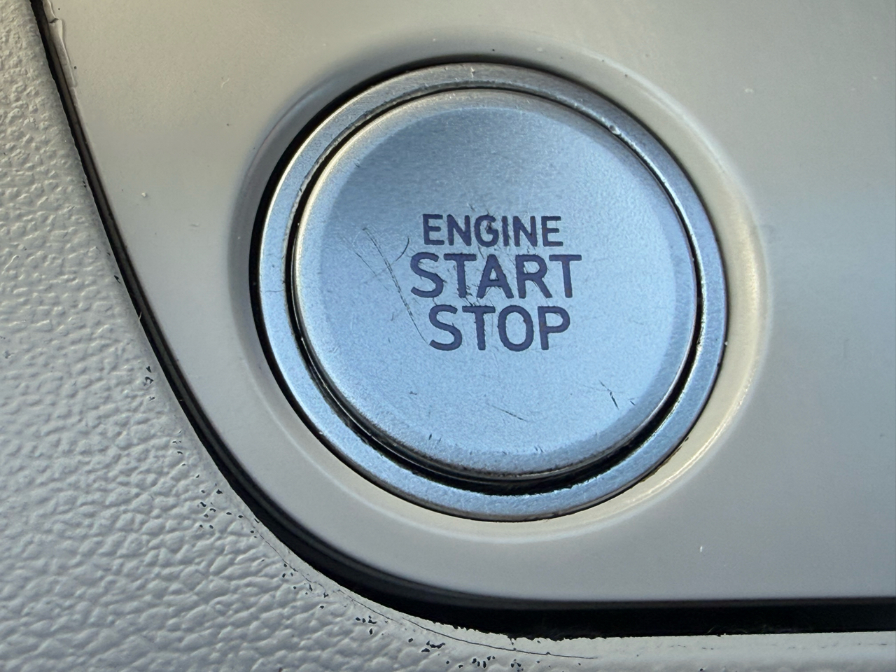 Hyundai Elantra Limited 2023