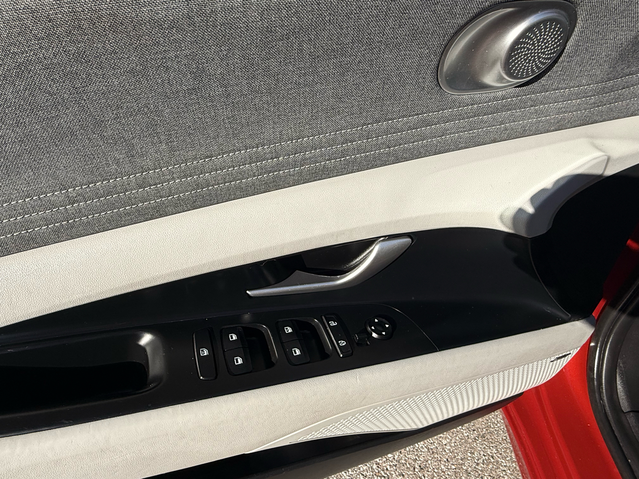 Hyundai Elantra Limited 2023