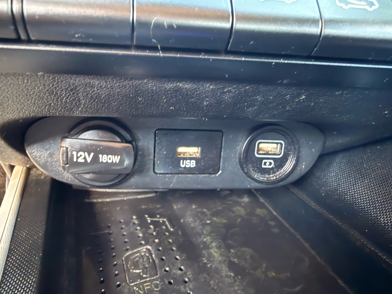 Hyundai Elantra Limited 2023