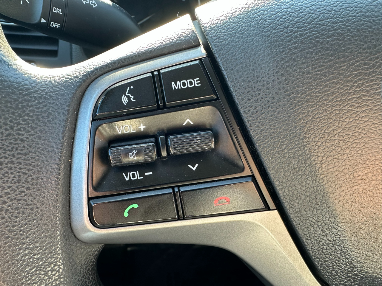 Hyundai Elantra SE 6AT 2018 Hyundai Elantra SE 6AT 2018