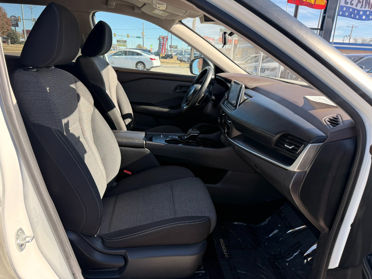 Nissan Rogue SV 2021