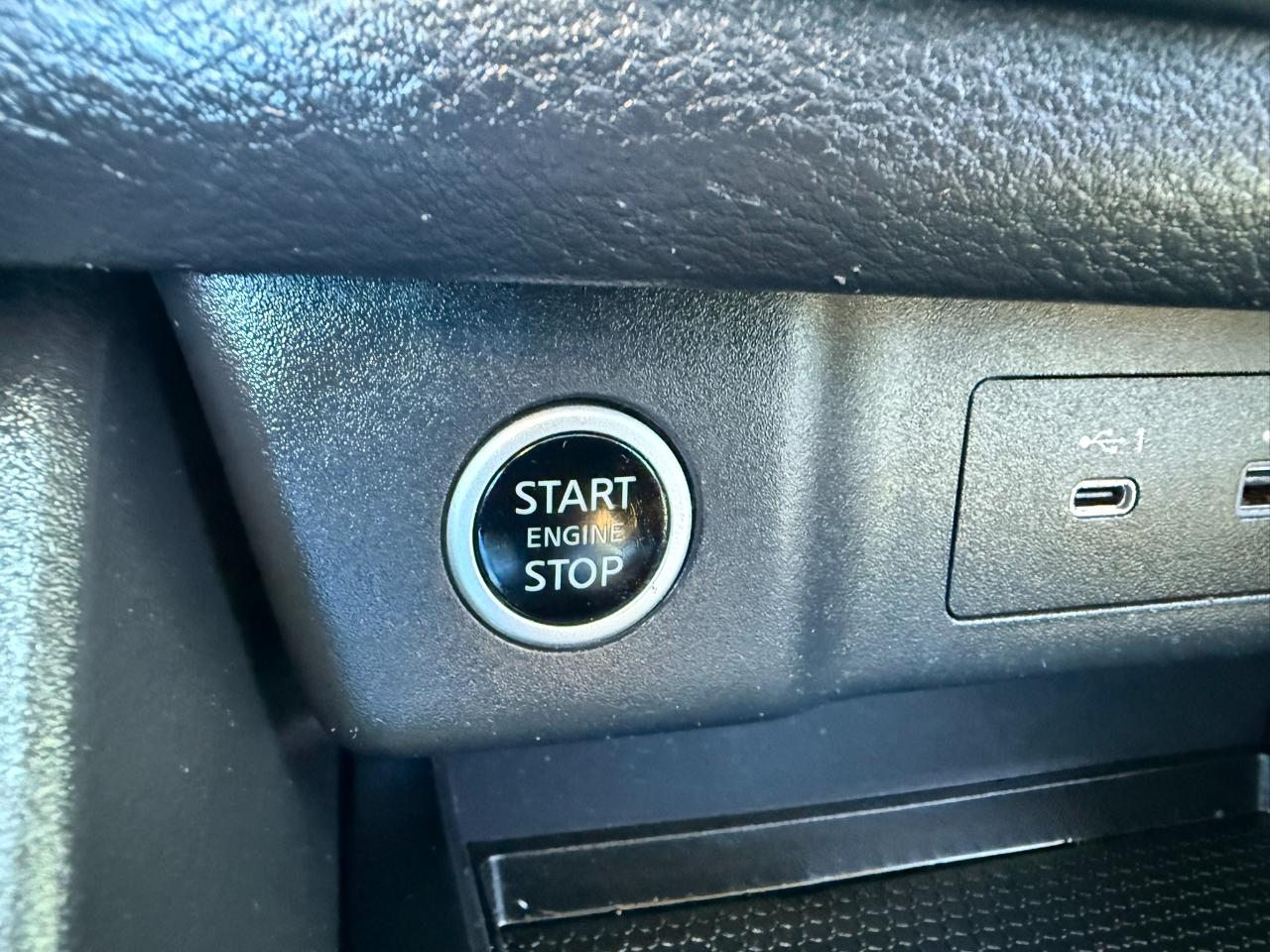 Nissan Rogue SV 2021