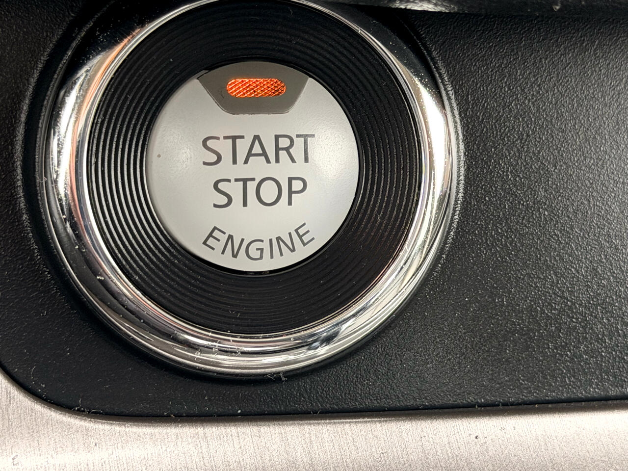 Nissan Murano SV AWD 2023