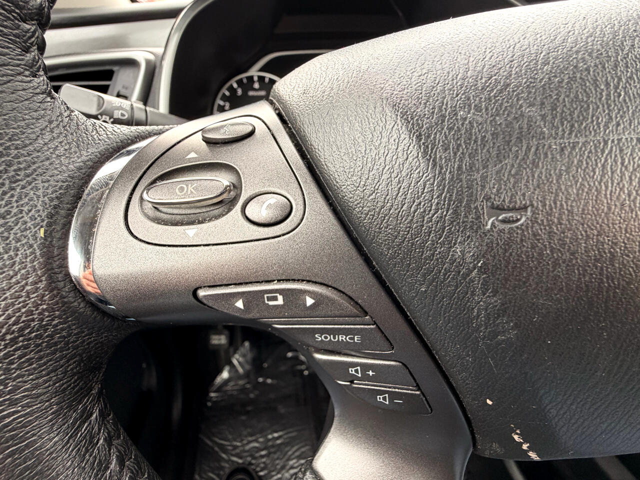 Nissan Murano SV AWD 2023