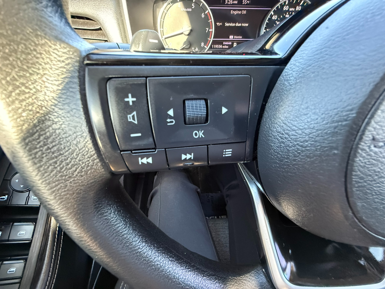 Nissan Rogue SV 2021