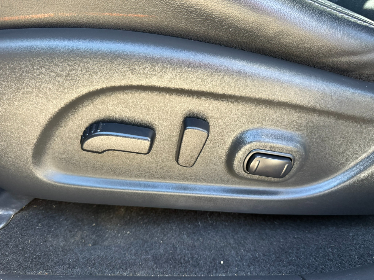 Nissan Pathfinder SL 2020