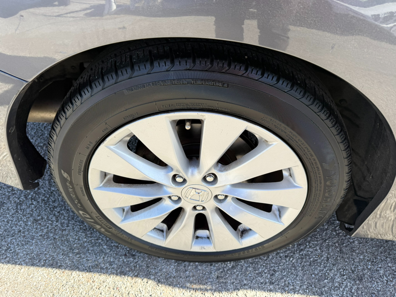 Honda Accord EX Sedan 6-Spd MT 2013