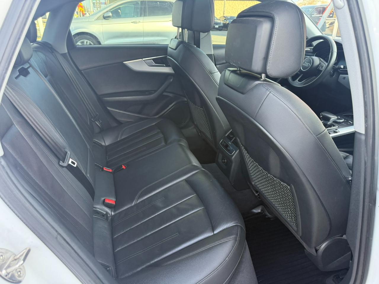 Audi A4 2.0T Premium Sedan 2018