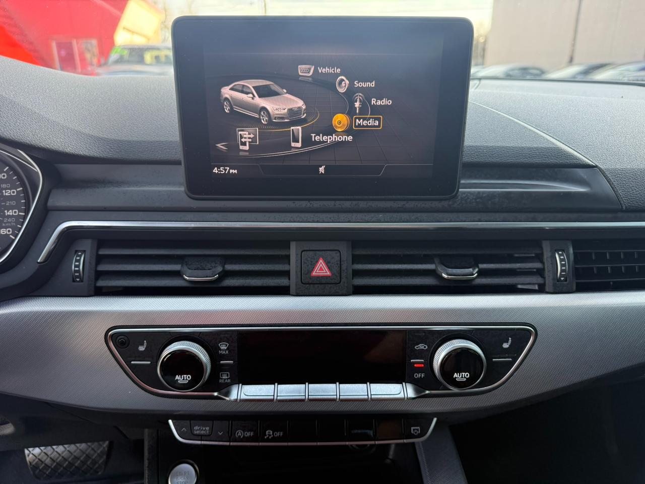 Audi A4 2.0T Premium Sedan 2018