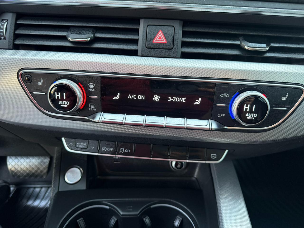 Audi A4 2.0T Premium Sedan 2018