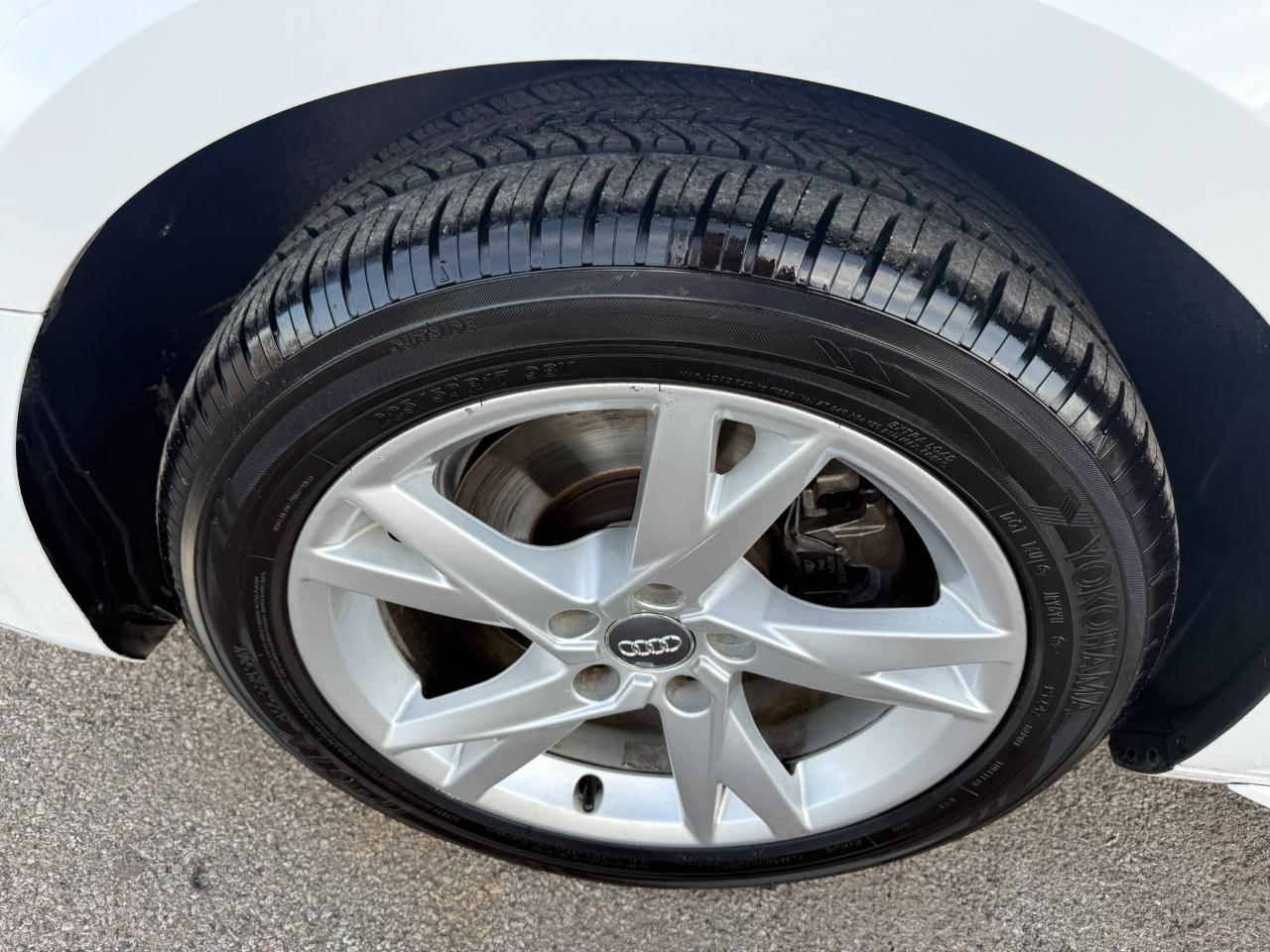 Audi A4 2.0T Premium Sedan 2018