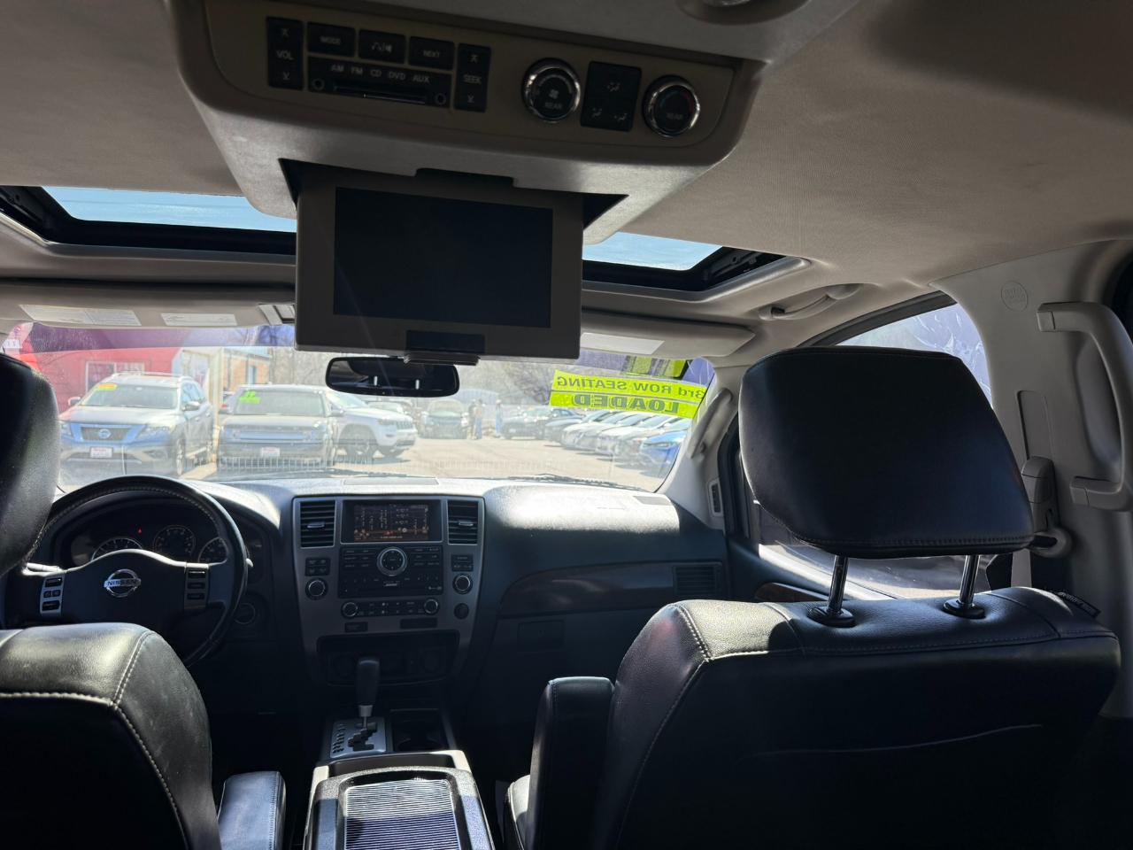 Nissan Armada Platinum 2WD 2011