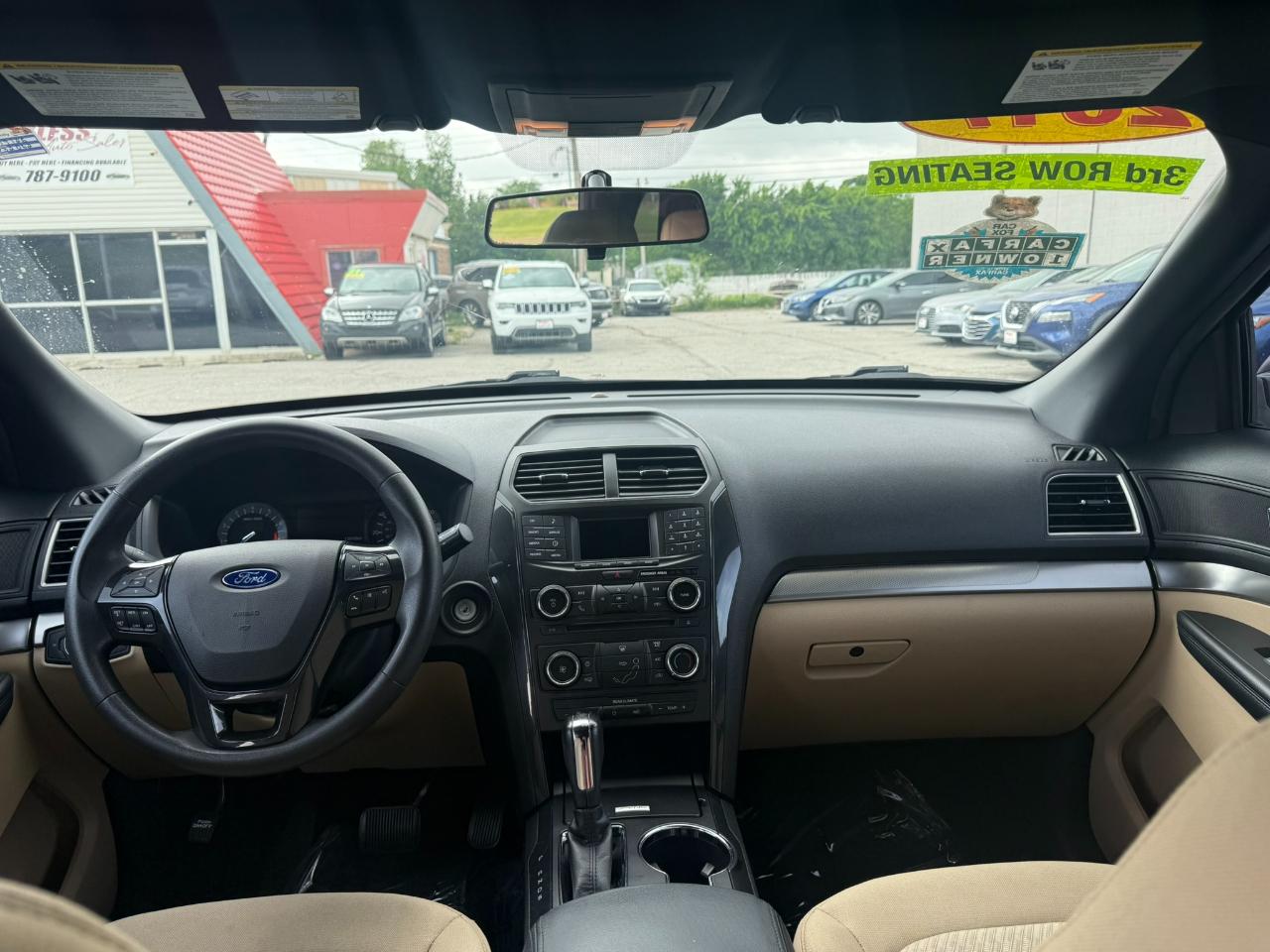 Ford Explorer Base FWD 2017