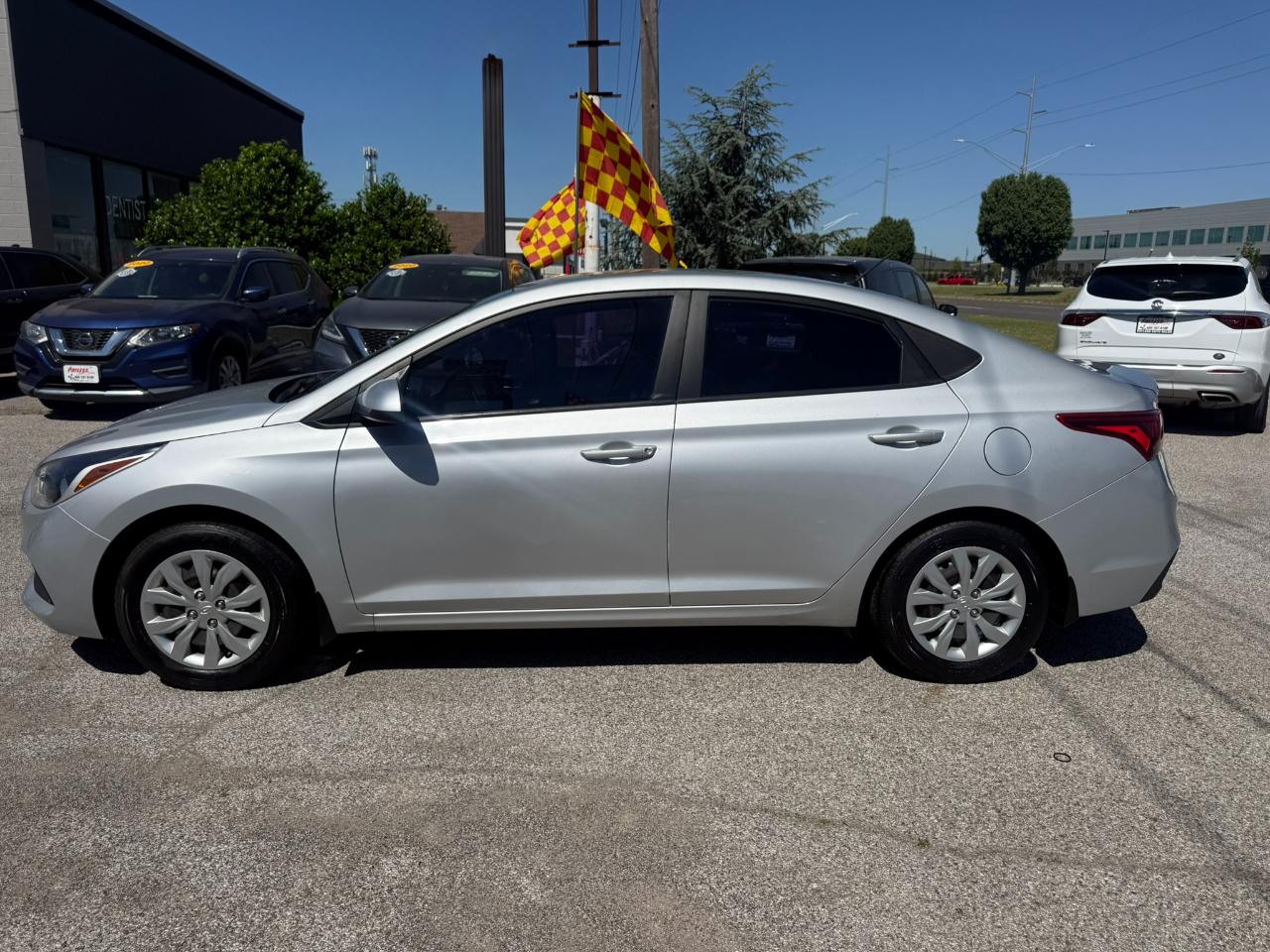 Hyundai Accent SE 2022