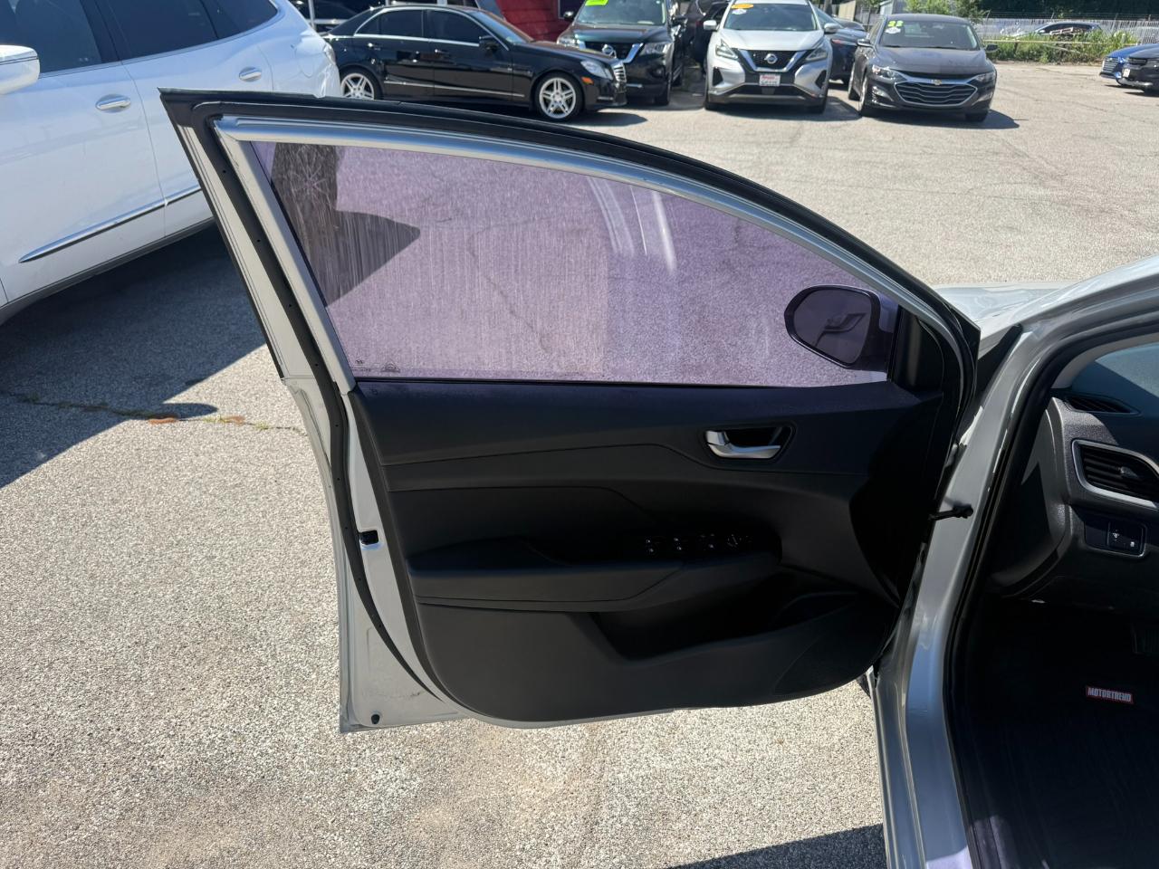 Hyundai Accent SE 2022