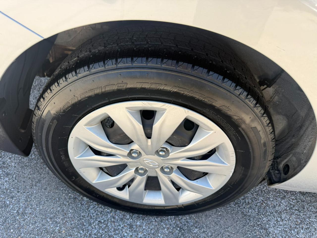 Hyundai Accent SE 2022