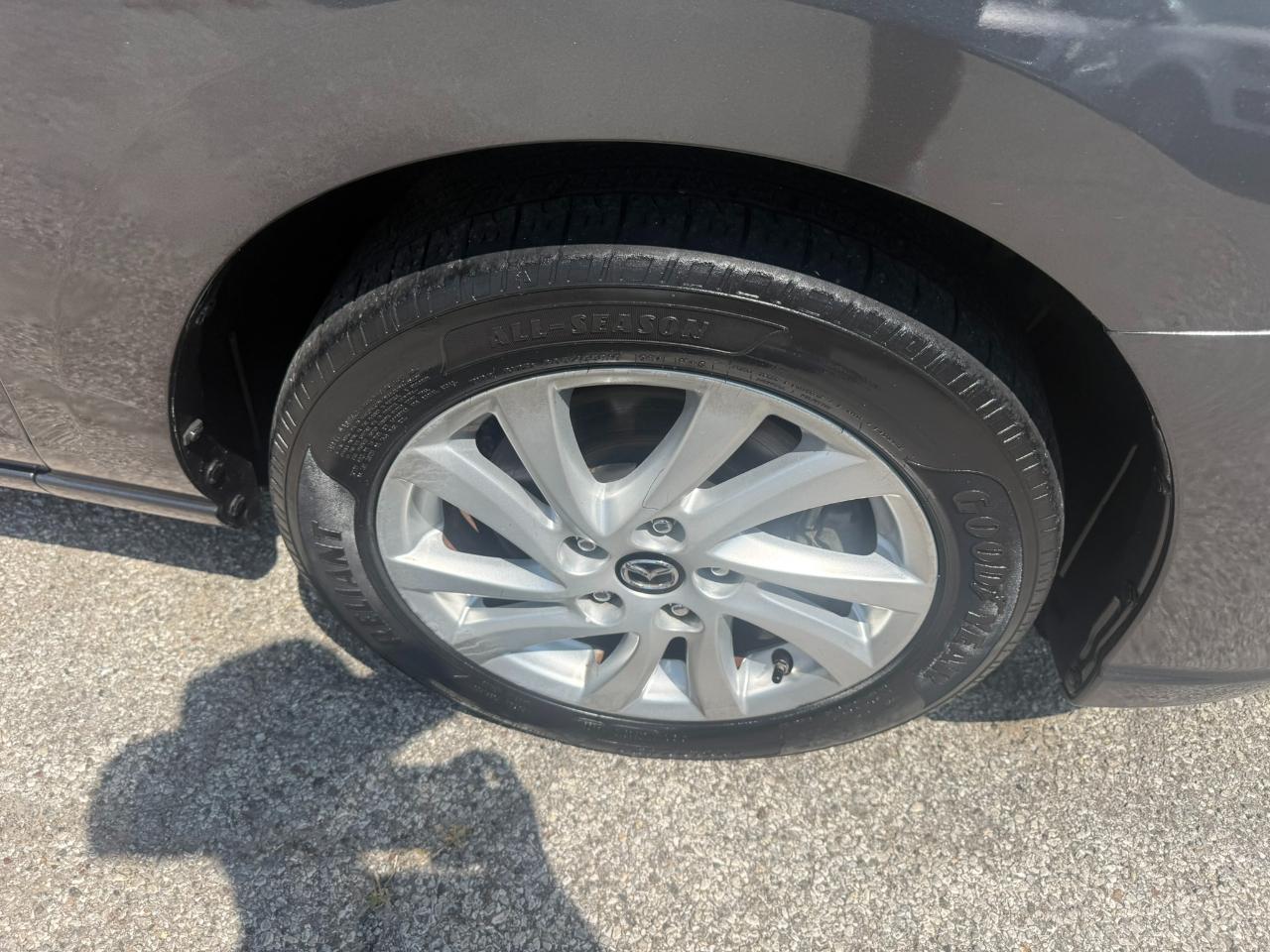 Mazda MAZDA5 Sport AT 2014